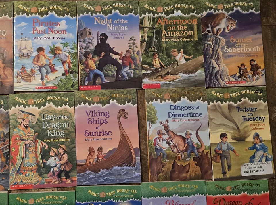 MAGIC TREE HOUSE Lot of 31 Kids Chapter Books AR Guided Mary Pope Osborne - Image 3 of 4