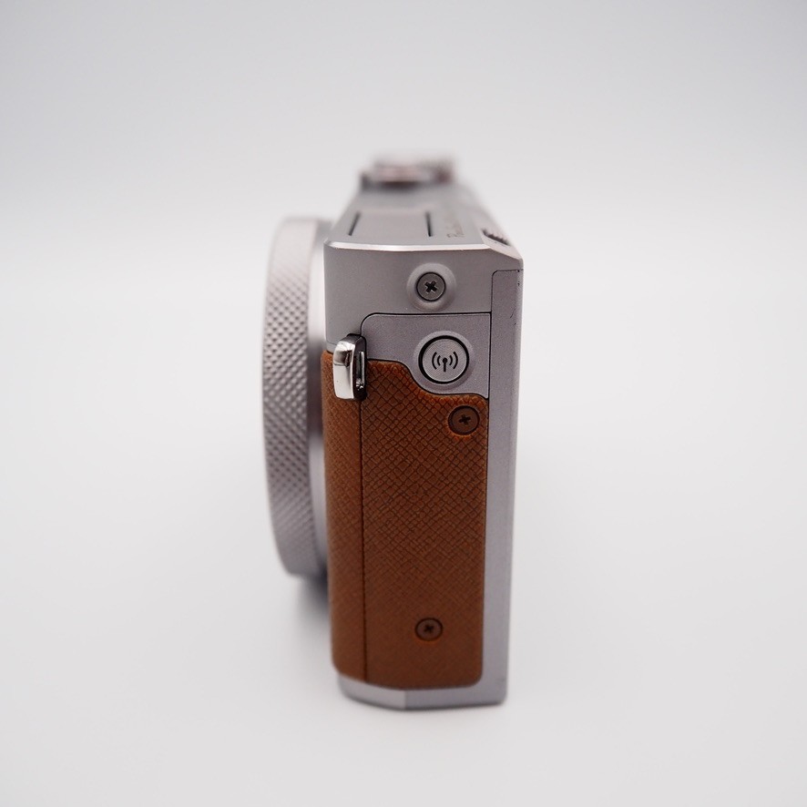 Mint] Canon PowerShot G9 X Mark II 20.1MP Compact Digital Camera