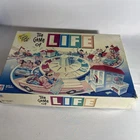 The Game of Life Board Game VTG 2000 Edition Retro Family Night Milton Bradley