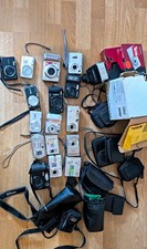 Markenmix Konvolut Digitalkameras Alles Was Zusehen Ist u.a. Nikon Lumix Canon