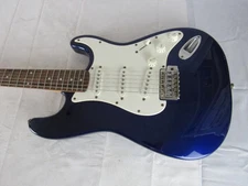 Fender Squier Stratocaster Affinity (Indonesia) Blue  Electric Guitar W-Gig Bag