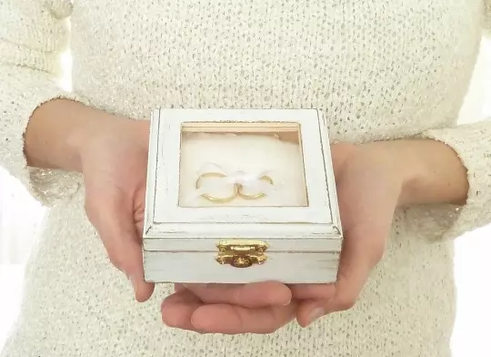 Personalized Wooden Wedding Ring Box, Rustic White Pillow Holder, Burlap  Rolls. | eBay