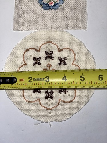 Lot Of 2 Wreaths Finished Counted Cross Stich Projects Completed - Picture 8 of 8
