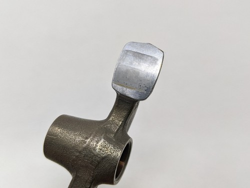 85 Suzuki LT230GE LT 230 GE Quadrunner Exhaust Valve Rocker Arm - Picture 7 of 9