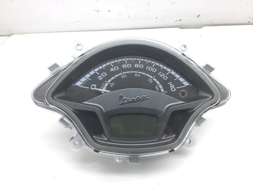 Tacho Kombiinstrument Kilometerzähler PIAGGIO Vespa GTS Ie ABS Km 0 300 2016