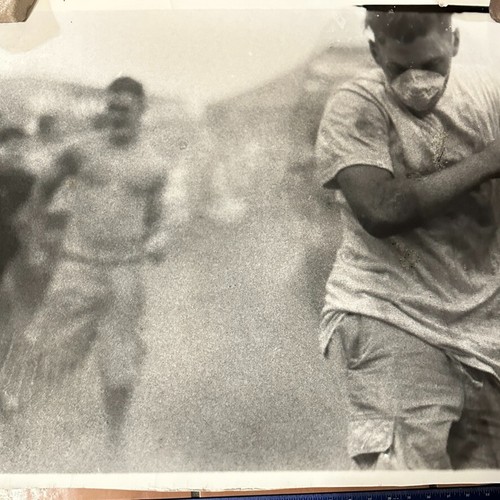 Janine Gordon Photograph Mosh Pit Print 24x30"Human Bomb Whitney Biennial Museum - Picture 4 of 11