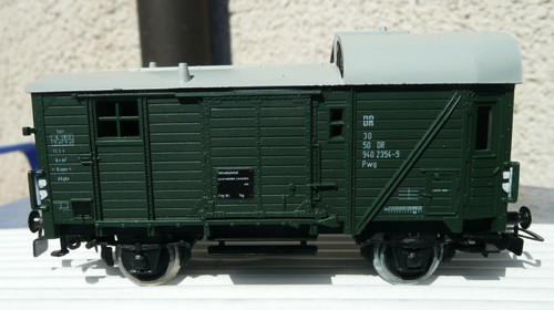 Piko Pwg Güterzuggepäckwagen DR 3050 9402 354-9  OVP   5/6605/010   Intern C2 | Zustand: Gebraucht