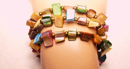 3 NUEVAS PULSERAS ELÁSTICAS DE MADRE PERLA DE COLECCIÓN COLORIDAS Y GRUESAS STOCK - Imagen 4 de 8