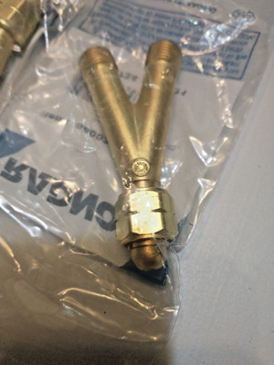 Radnor Fuel Gas Y Connector CGA023 Brass B Size 9/16-18 LH Welding Fitting NEW