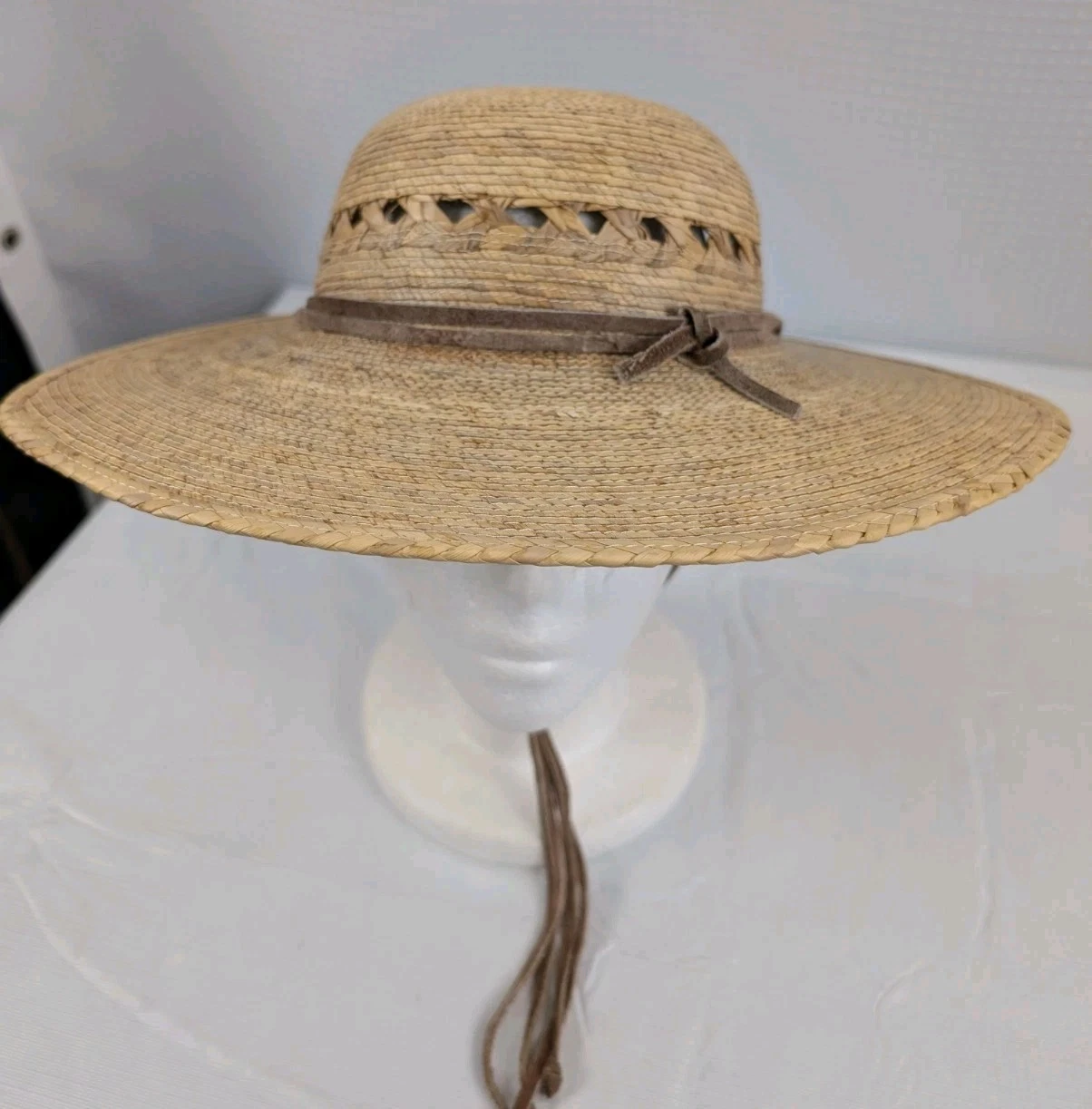 Tula Wide Front Brim Straw Gardener Sun Hat with Leather Drawstring Chin Strap
Opens in a new window