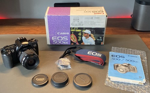 Canon EOS 500 Kit - Kleinbildkamera, 35-85mm Objektiv und Trageriemen. Getestet