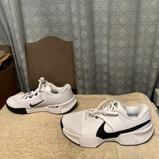 Nike Zoom GP Challenge Pro Women's Tennis Pickleball Shoe FB3146-100. Size 9 New