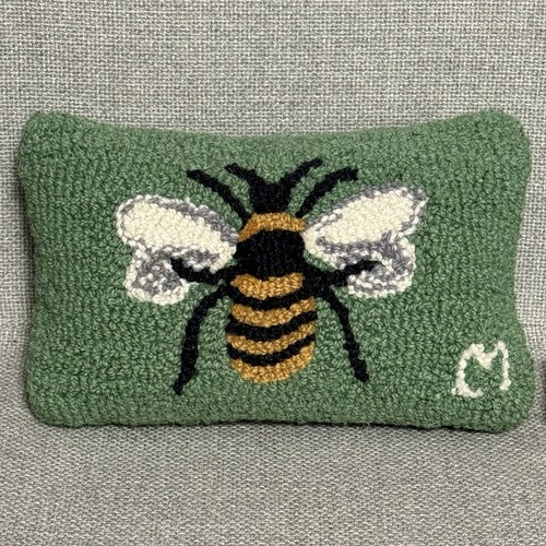 Chandler 4 Corners Honey Bee 8" x 12" Hooked Pillow Sage cottage Core