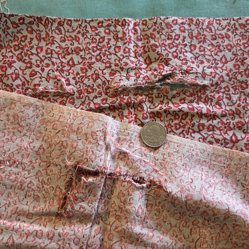 Vintage Cotton Fabric Feed Sack Red & Grey Flowers Leaves 30's 40's Feedsack - Picture 5 of 6