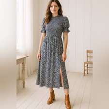 GAP navy blue floral cotton smocked puff sleeve midi farmhouse dress size small