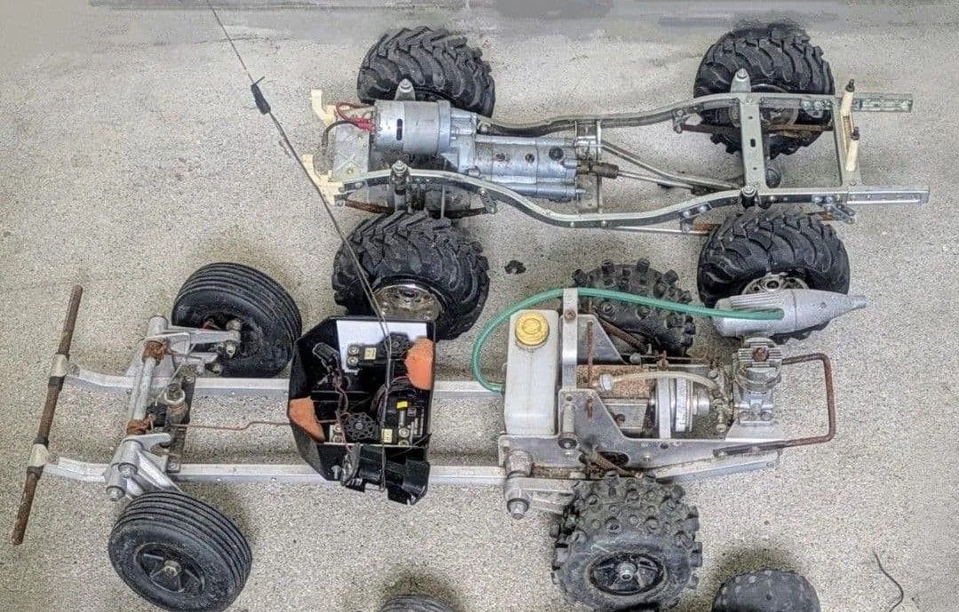 Kyosho Tamiya Vintage RC Car Engine Set Two Cars For Parts Junk Kit