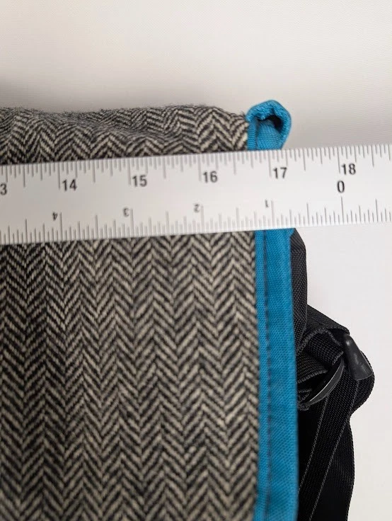 Vintage TIMBUK2 Messenger Laptop Bag Made in San Francisco Gray Herringbone  EUC - Image 3 of 4