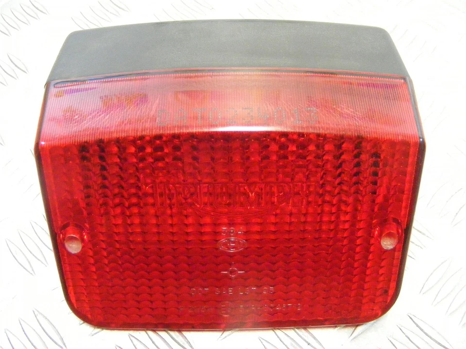 Luz trasera freno trasero Triumph Trophy 4 1200 1991 1992 1993 1994 1995 B095 Foto 2 de 4