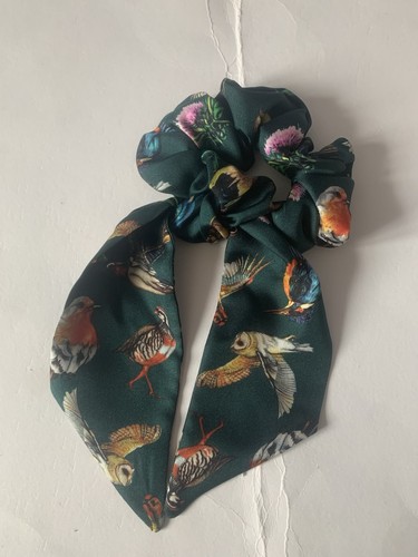 Clare Haggas Walk On The Wild Side Forest Green Medium Tail Silk Scrunchie BNWT - Picture 2 of 11