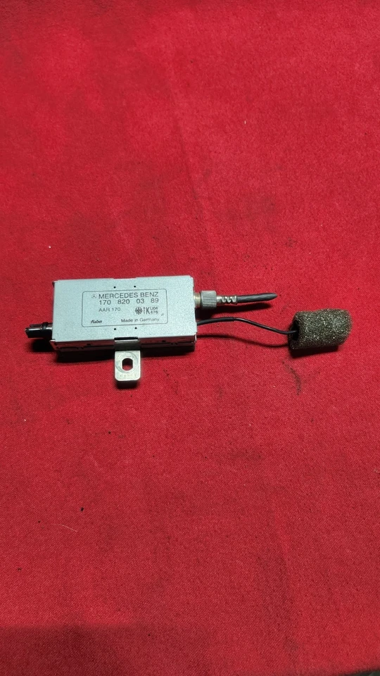 Amplificador AMP Antena 97-04 Mercede R170 SLK230 SLK320 1708200389 OEM Foto 2 de 3