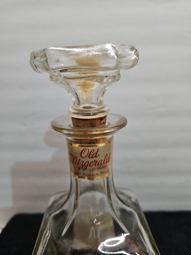 Vintage And Rare Colonial Ky. Straight Whiskey Decanter Pre-owned (JK) - Picture 5 of 12