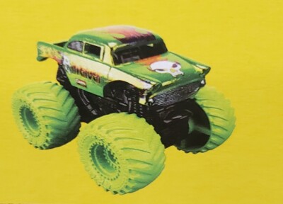  2024 Series 15 #677 MONSTER JAM MINI Series ~  Chase Avenger 