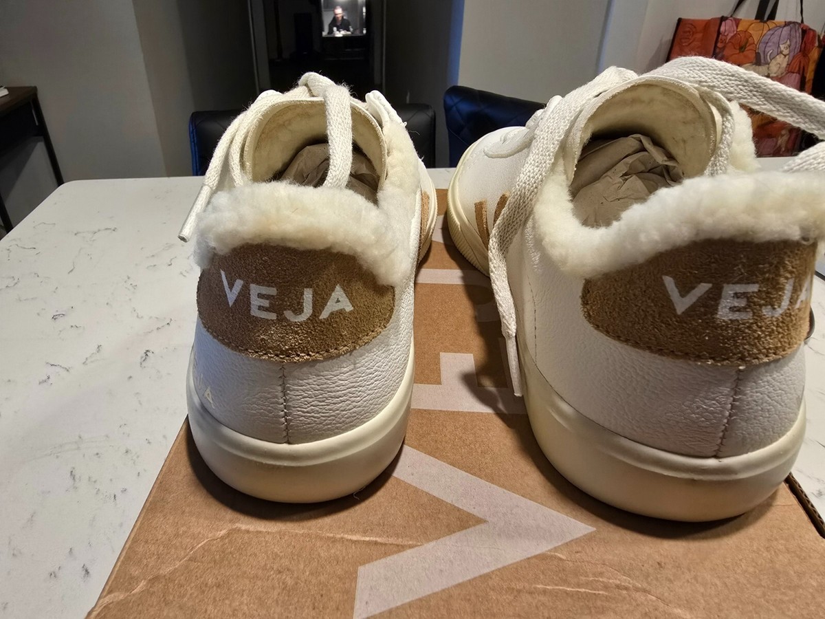Veja Campo Winter Sneakers Shearling Lined White Leather Tan Suede Size 11 Campo Suede Leather Men Sneaker in Dune White main image 4