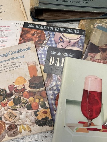 Vintage 20's 30's Recipe Cookbook Baking Dinners Deserts Grandma Large Lot - Picture 16 of 18