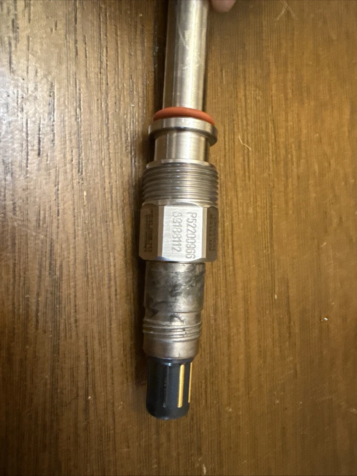 Sensor de oxígeno Mettler Toledo 52200966 y 1 sensor sin marca Foto 4 de 4