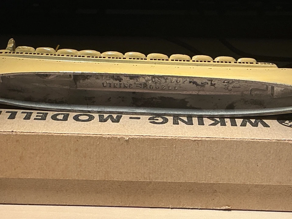 KDF Wilhelm Gustloff  mit Box Wiking  1/1250 Schiff Zinn - Bild 3 von 4