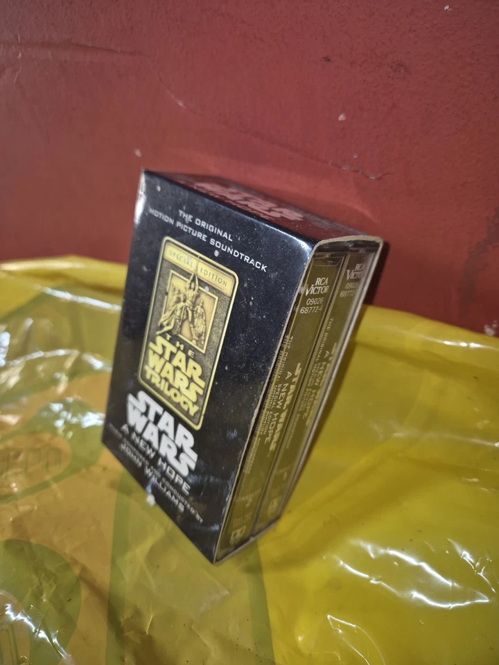 STAR WARS A NEW HOPE CASSETTE TAPE SOUNDTRACK SPECIAL EDITION - Image 3 of 4