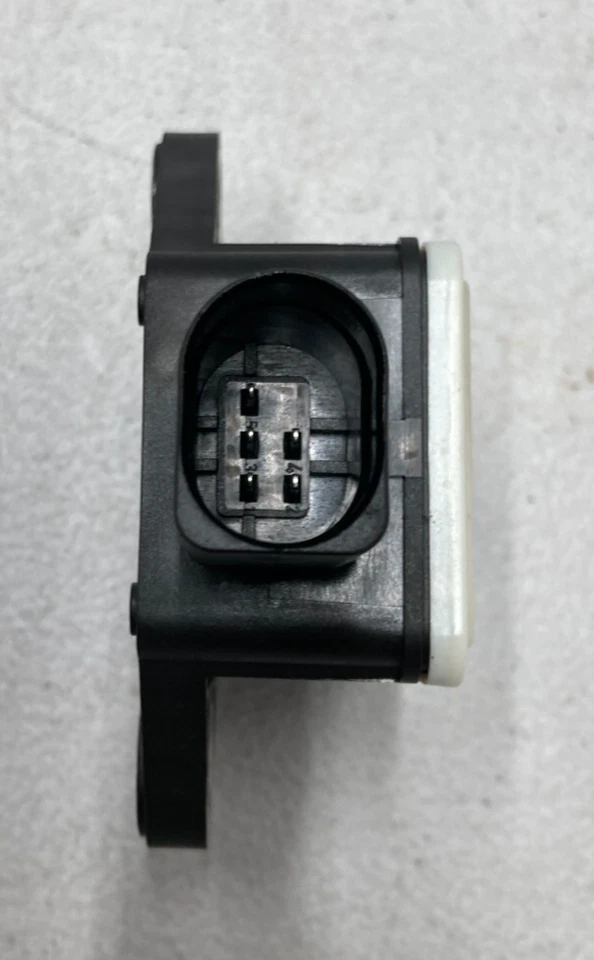 09-12 Audi A4 Premium Plus YAW Rate Speed Gravity Sensor Module OEM 8K0907637A - Image 4 of 4