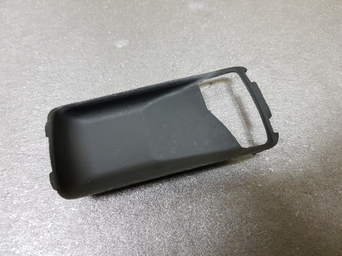 Genuine Mercedes W126 C126 front door handle insert LH A1267660190