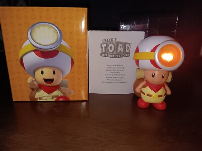 2015 Club Nintendo Captain Toad Lamp Figure Promo Statue