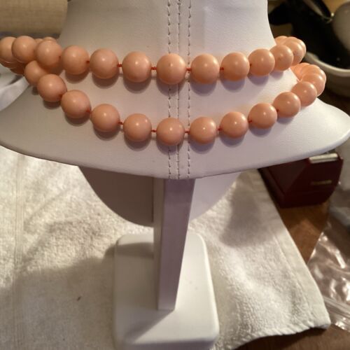 Vintage Plastic Bead Necklace 29” Melon Peach Single Strand - Picture 8 of 11