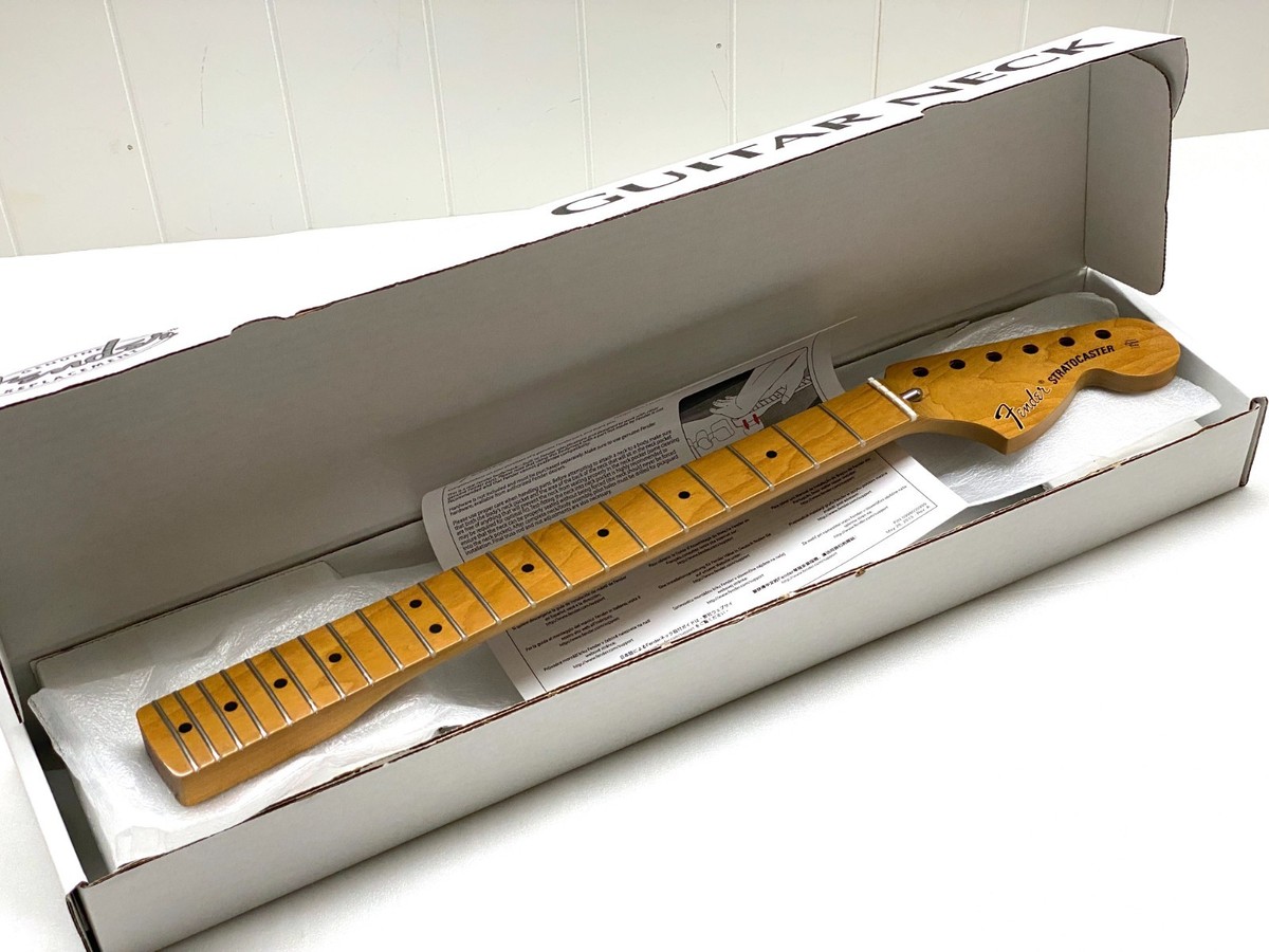REAL PICS! Fender Strat Neck Roasted Maple Vintera Large 70's