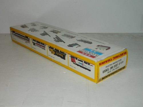 Steam Locomotive 4-6-0 #2313 & Tender Bachmann HO Scale Southern Pacific Lines - Picture 5 of 7