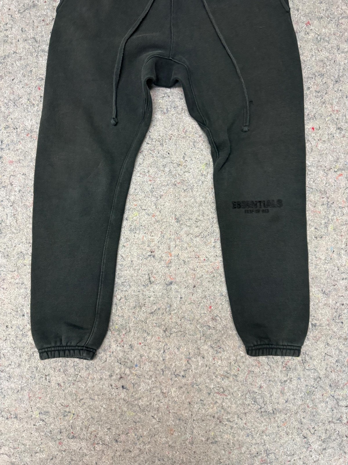 Essentials Fear Of God Sweatpants Mens XS Black Fleece Joggers Elastic Waist thumbnail 3
