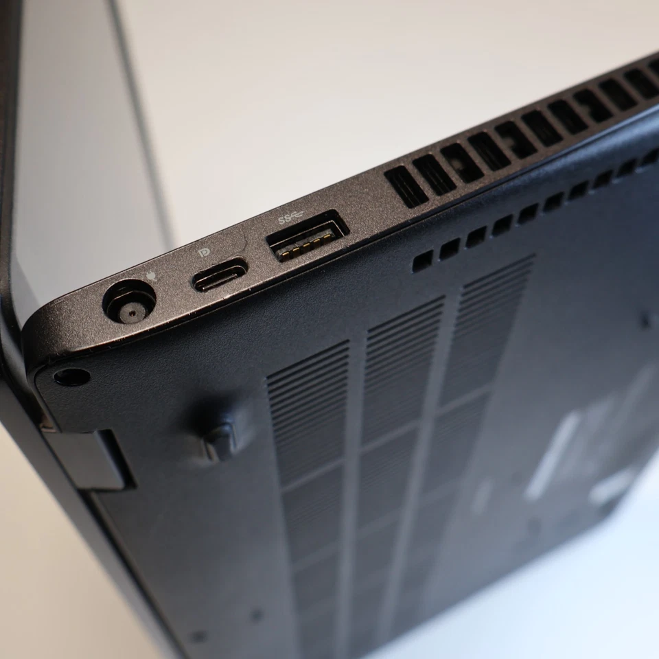 Dell Latitude 5500 · i5-8365U · 16GB · 256GB, photo 4 of 5