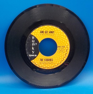 The Esquires 45 ''And Get Away / Everybody's Laughing'' VG++ E14