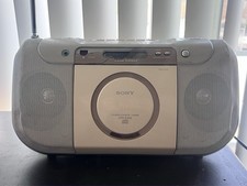 AS IS- Sony CFD-E100 CD/Radio/Cassette READ DESCRIPTION Tested