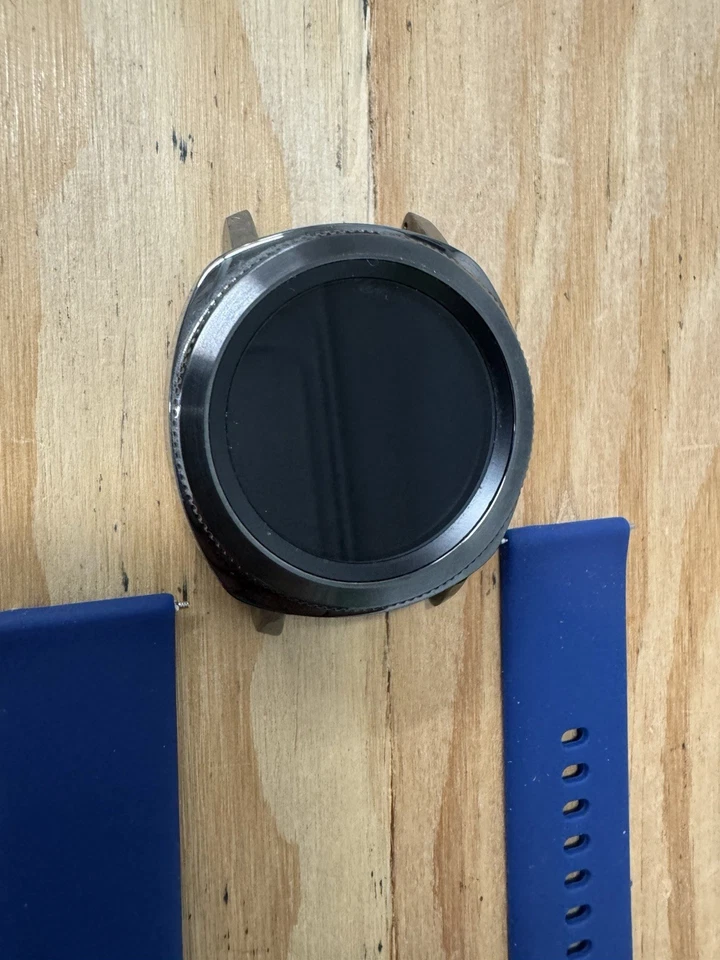 SAMSUNG GEAR SPORT NEGRO SM-R600 44mm Muy Bueno Foto 3 de 4