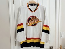 Authentic CCM Vancouver Canucks White Skate Maska Jersey Size XL