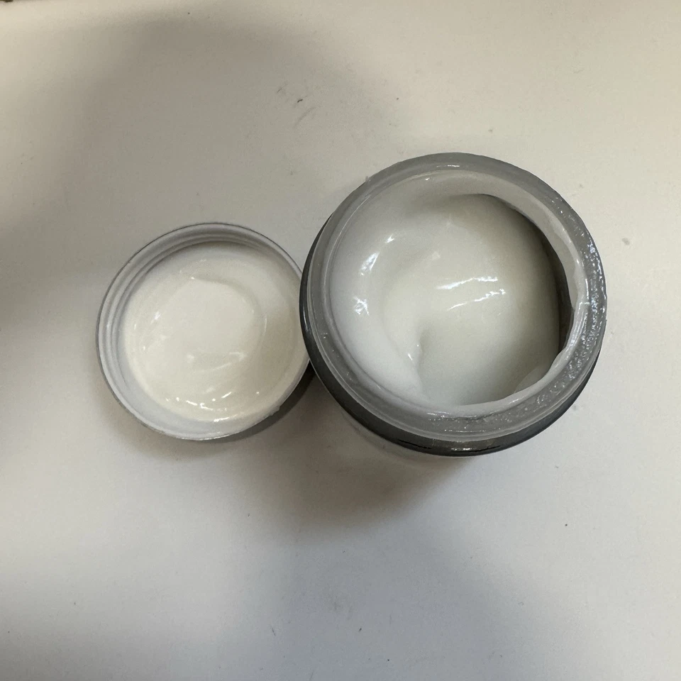 Bálsamo corporal Johnny B Simple Man 3,3 oz - Imagem 4 de 4