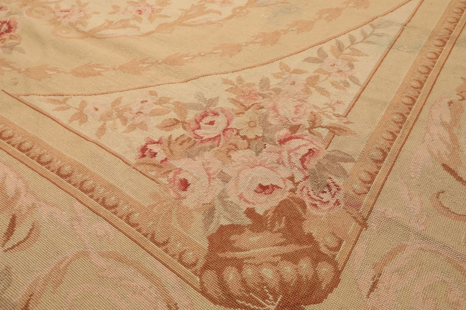 Alfombra medallón clásica de lana tejida a mano Asmara 8'10''x11'10'' punta de aguja francesa Foto 3 de 4