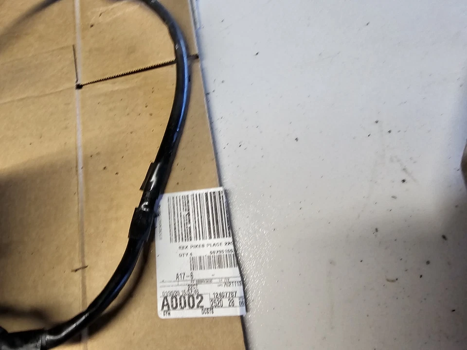 Генератор переменного тока подходит для Chevrolet Suburban 2500, Silverado 3500 8,1 л 2003-05 - Изображение 4 из 4