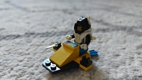 Lego City 7942, Aquazone 1749, Moon Walker 6516, Baja Buggy 6518, Pirates 6232