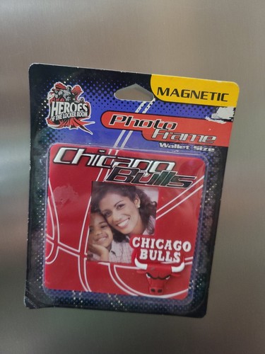 Vintage Chicago Bulls Magnetic Photo Frame Heros of the Locker Room 1998 Unused