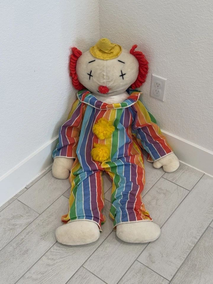 VTG Eden Toys Clown OBO Plush w Hat & Rainbow Striped Suit 80’s 45” JUMBO RARE - Image 4 of 4