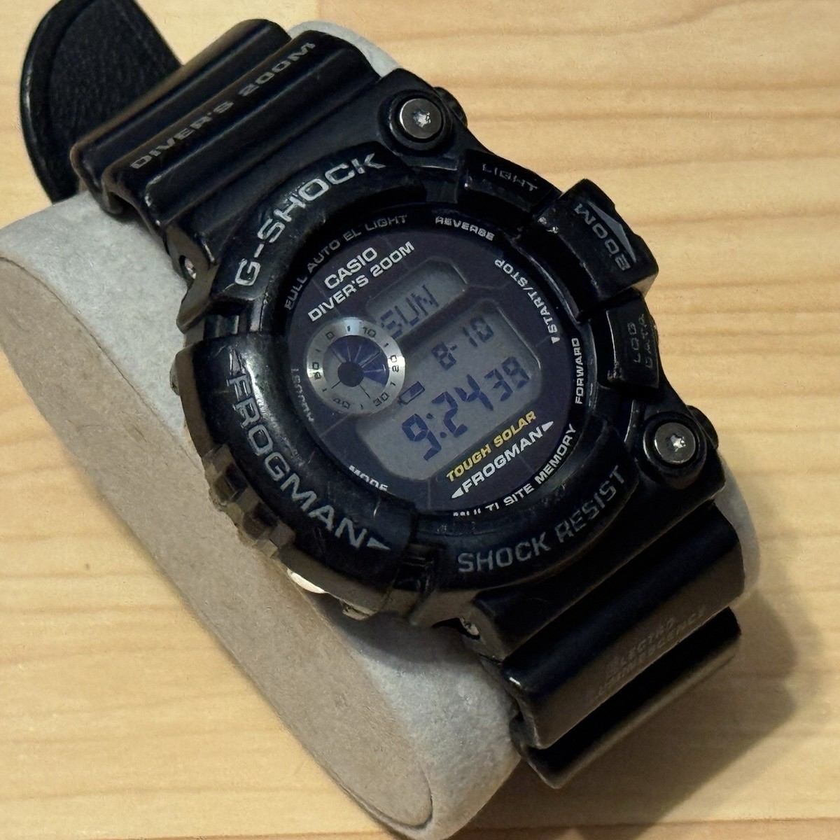 Casio G-Shock GW-200RB-1 Black Spots Frogman GW200 Tough